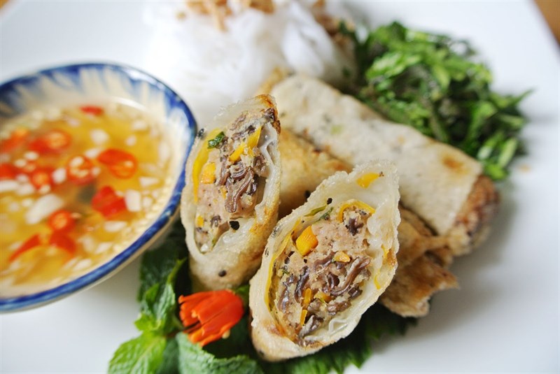 Chả giò chiên