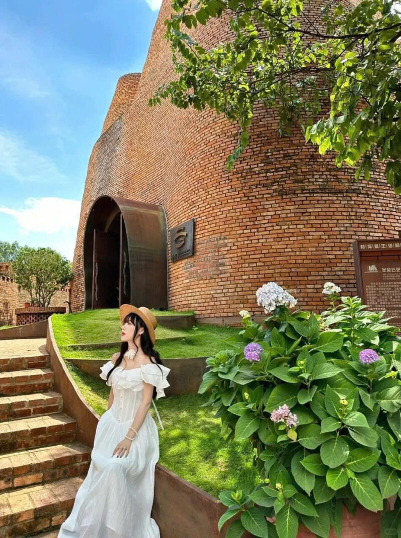 Đông Phong Vận
